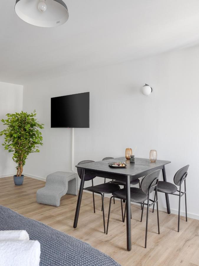 Limehome Zwickau Hauptmarkt Extérieur photo
